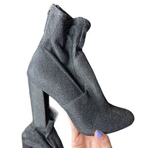 Steve Madden Women's Brisk Ankle Bootie metallic silver chunky heel holiday 8.5